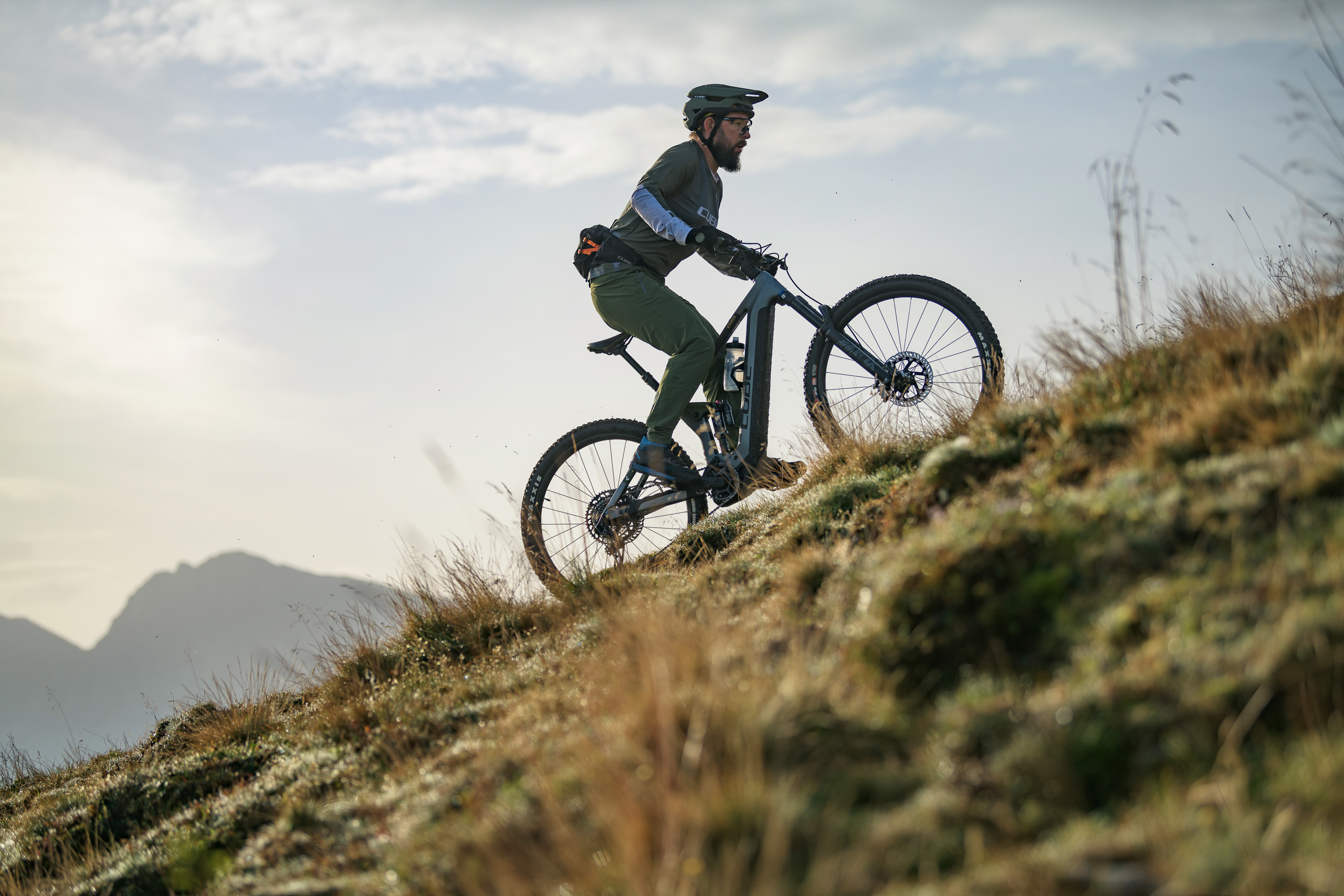 Neufahrzeuge (Fahrräder / E-Bikes)