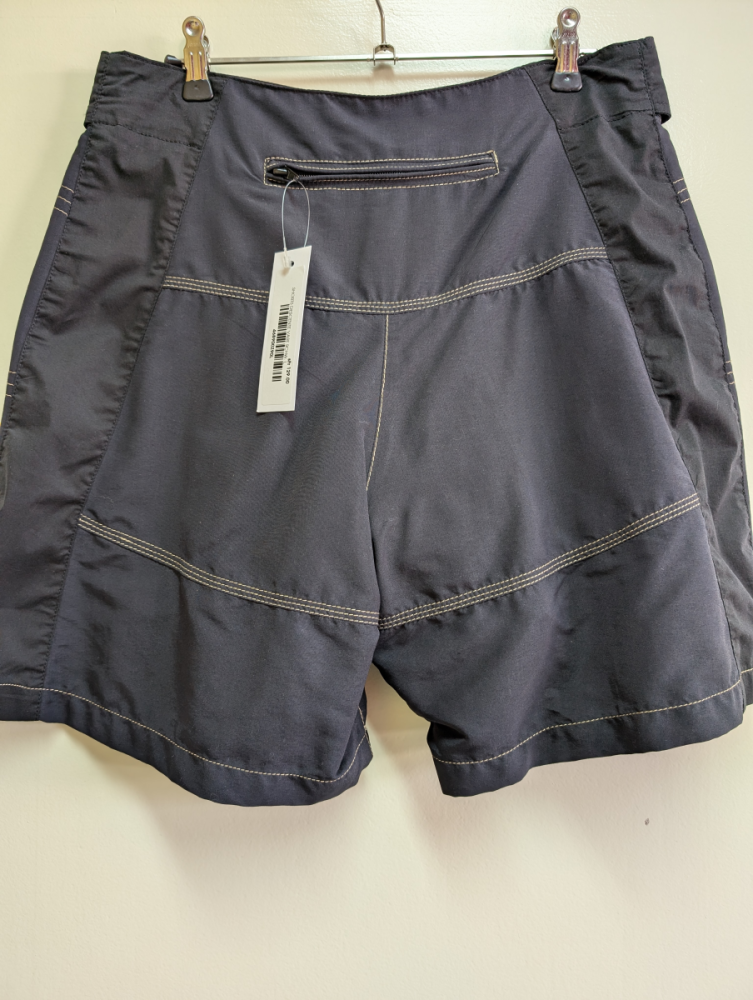 Descente Shorts Vase schwarz L