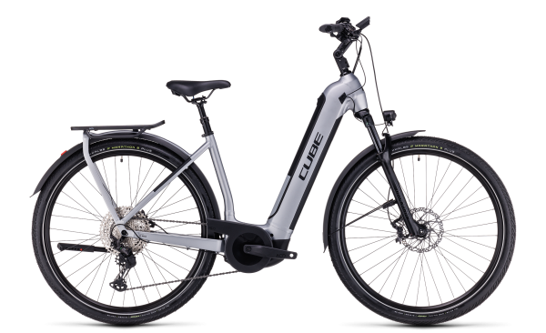 Cube Kathmandu Hybrid SLX 750